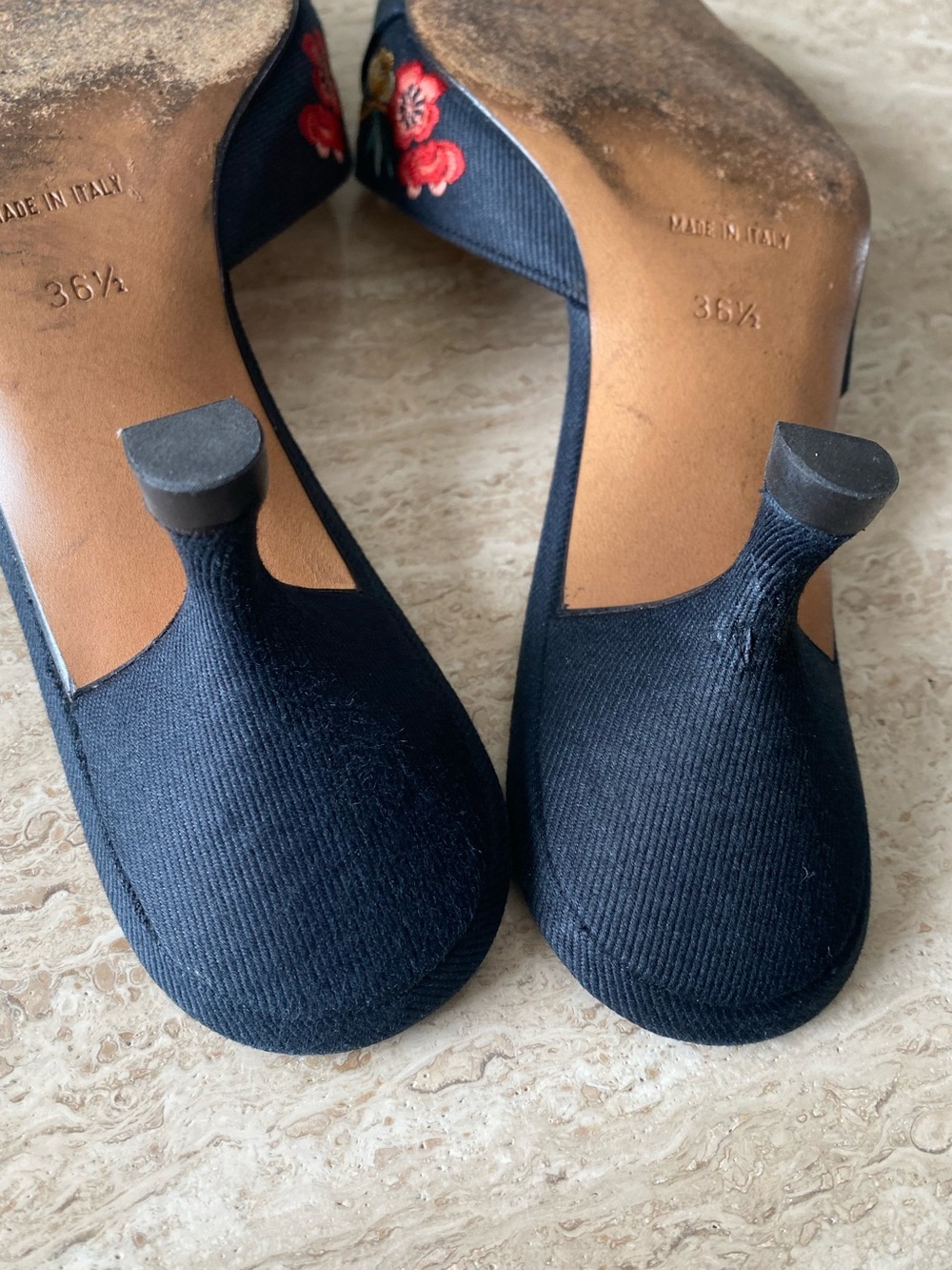 Vintage Dior Embroidered Key Lock Mule Kitten Heel Sandals - Picture 10 of 11